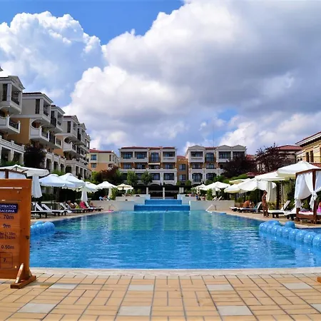 In Kavatsi H1 Апартамент