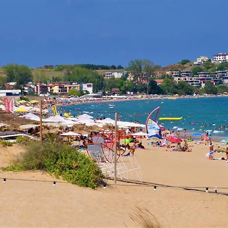 Daire Private Studio In Kavatsi Beach
