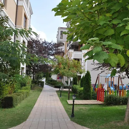 Private Studio In Kavatsi Beach Daire