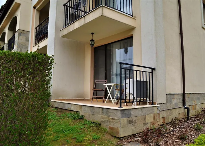 Private In Kavatsi Апартаменты