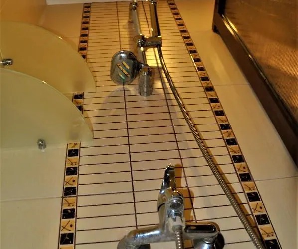 Private In Kavatsi Апартаменты *