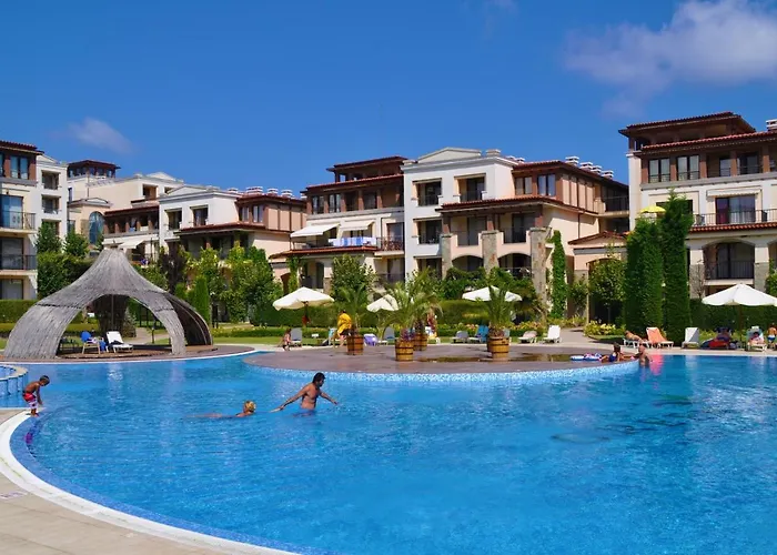 Апартаменты Private In Kavatsi *