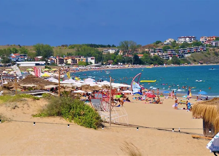 Апартаменты Private In Kavatsi