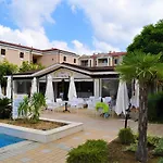 Apartment Private In Kavatsi Sozopol