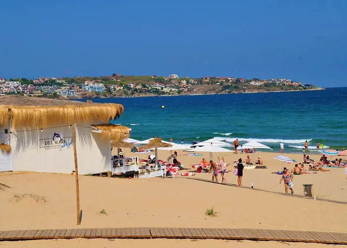 Apartment Private In Kavatsi