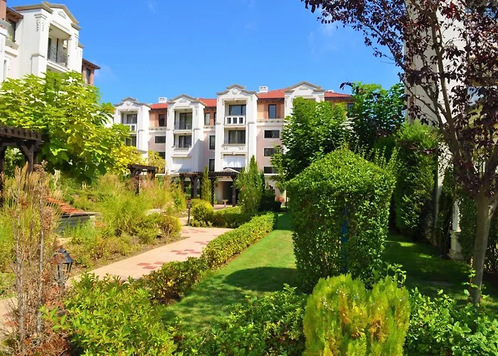 Apartment Private In Kavatsi *